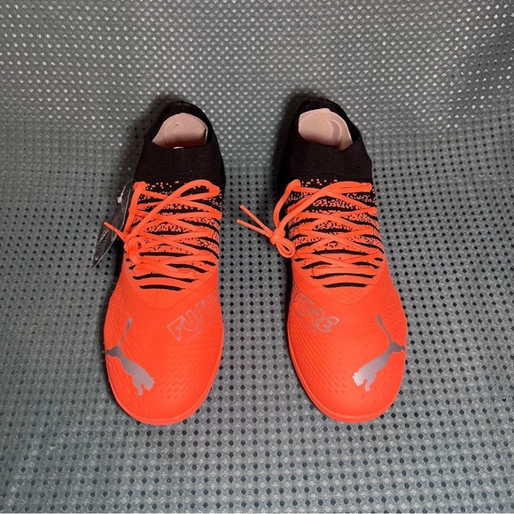 ***NWT*** Puma Future Z 3.3 Indoor Soccer Shoes/Cleats - Picture 2 of 12